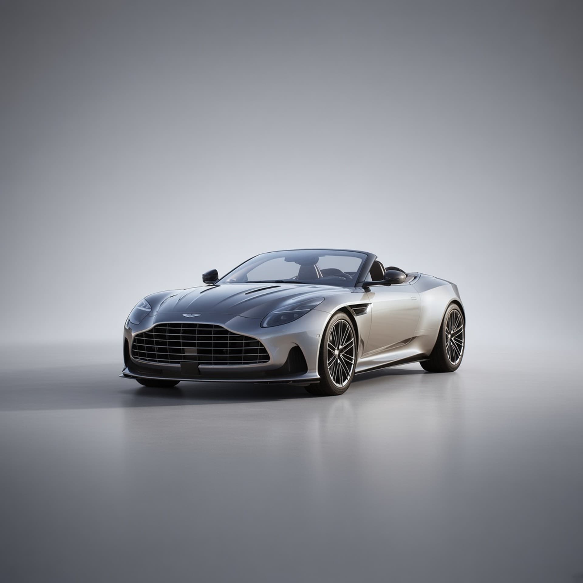 Aston Martin DB12 Volante