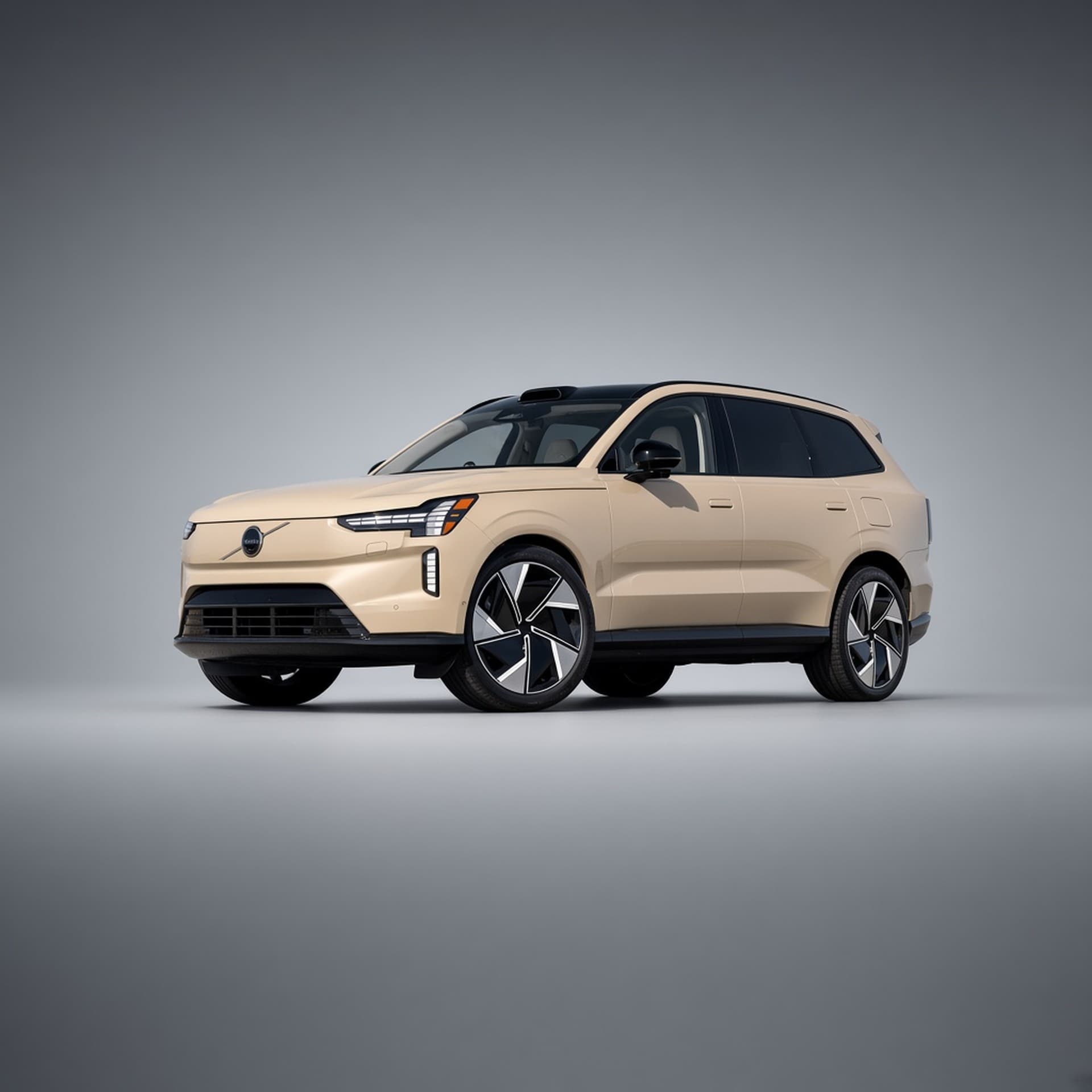 Volvo · EX90